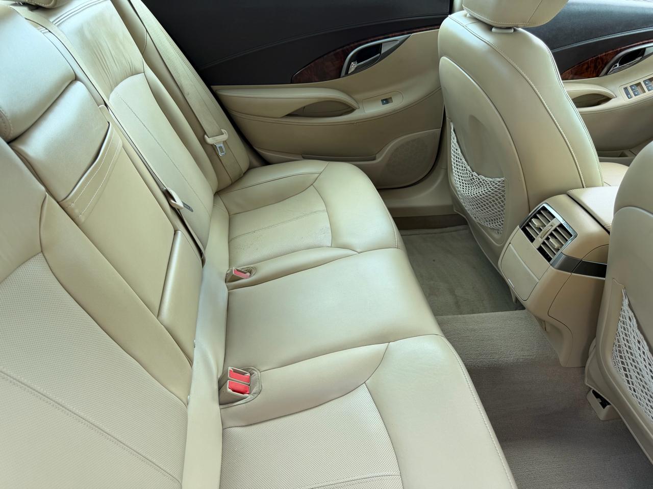Buick LaCrosse CXS 2011