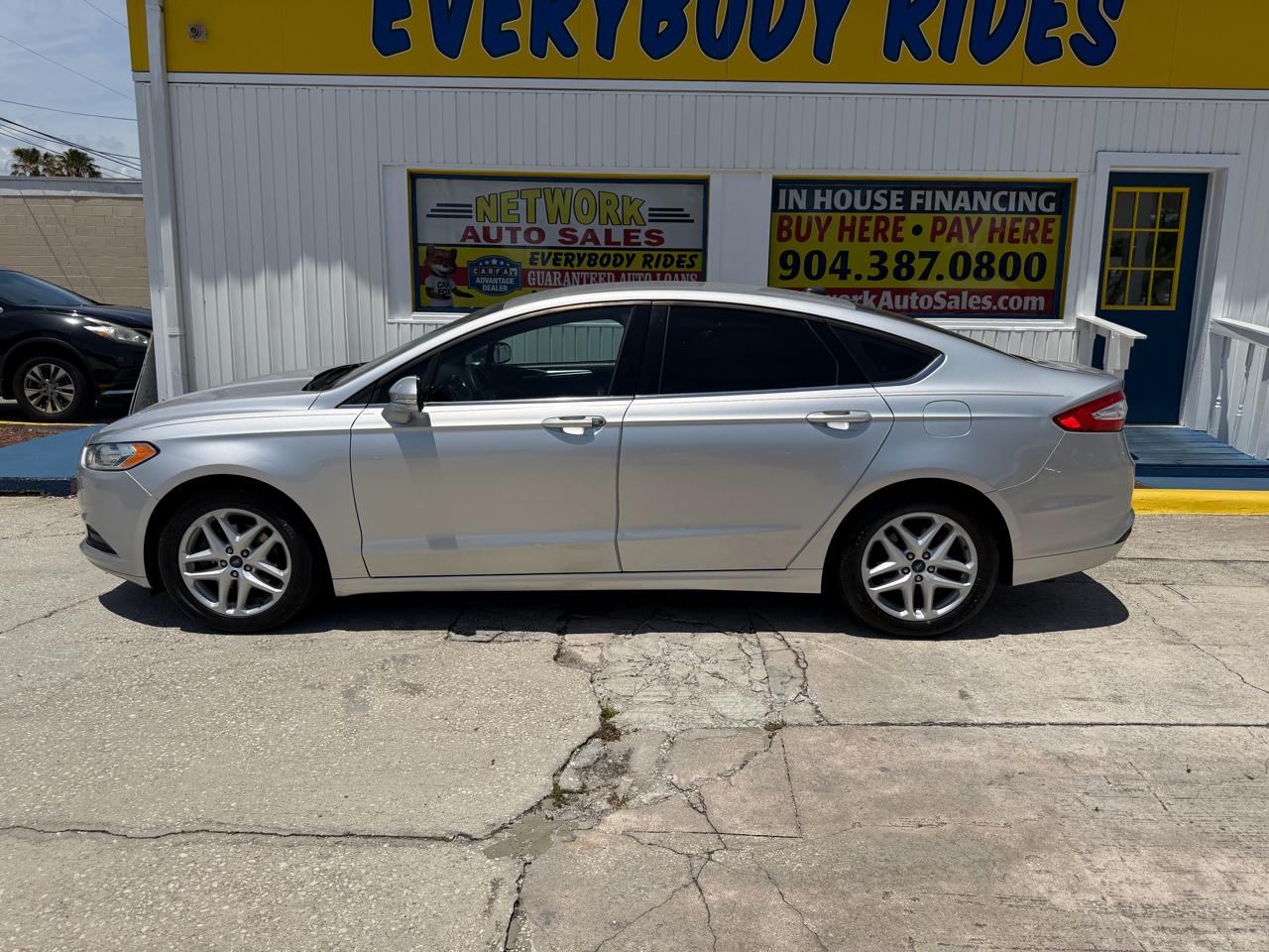 Ford Fusion SE 2014