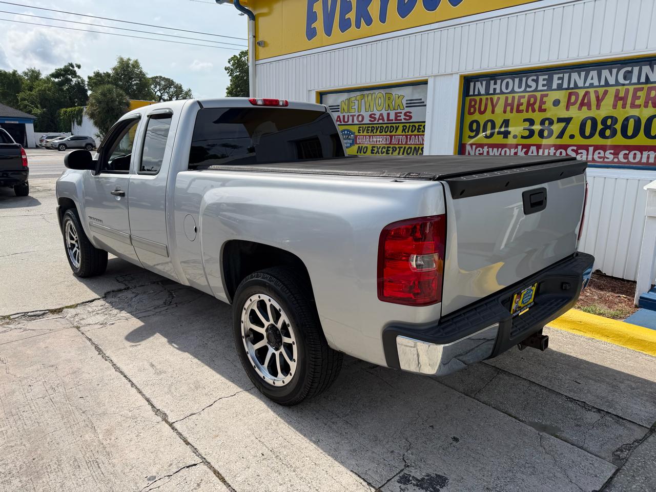 Chevrolet Silverado 1500 LT Ext. Cab Long Box 2WD 2011