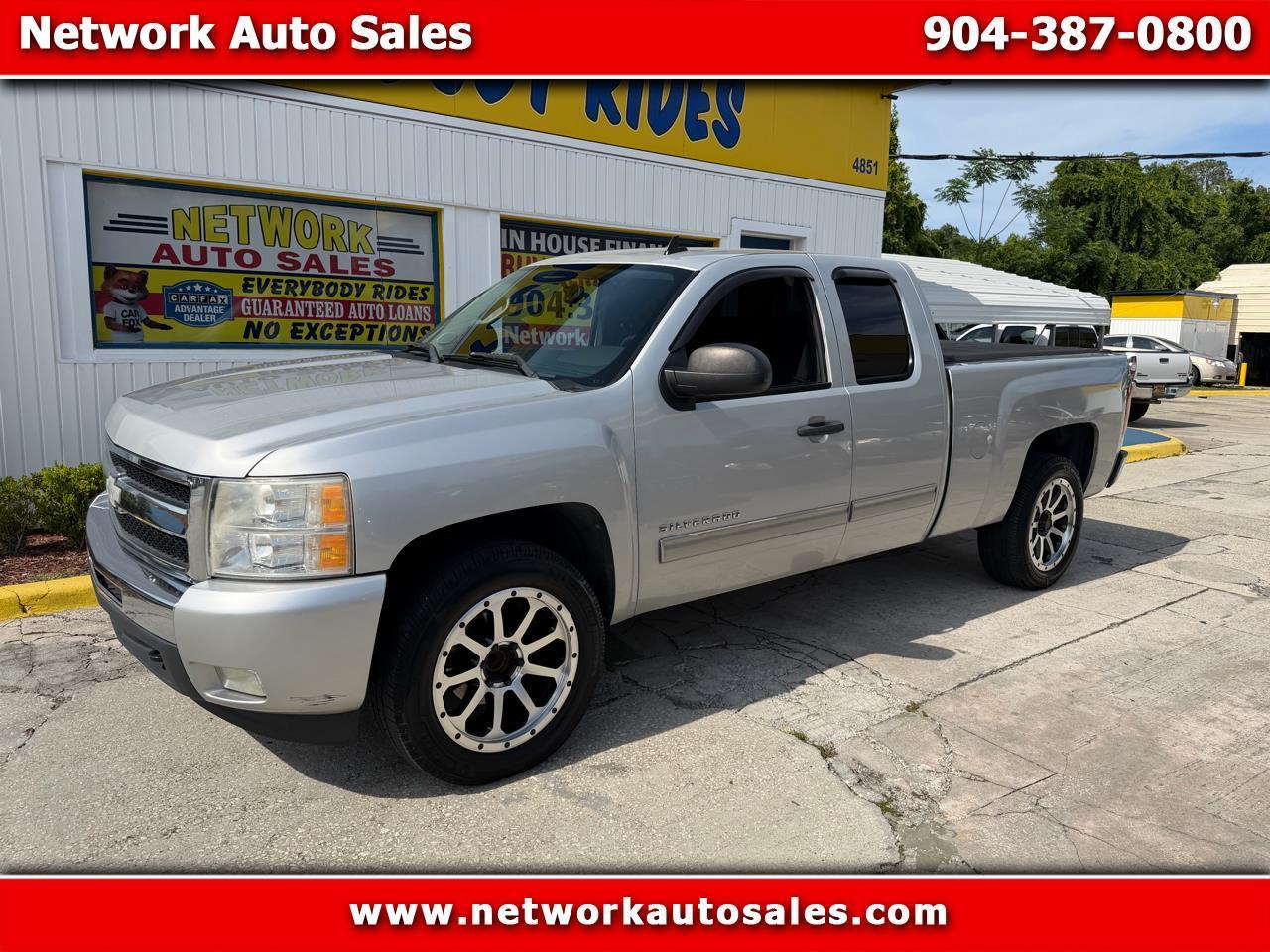 Chevrolet Silverado 1500 LT Ext. Cab Long Box 2WD 2011