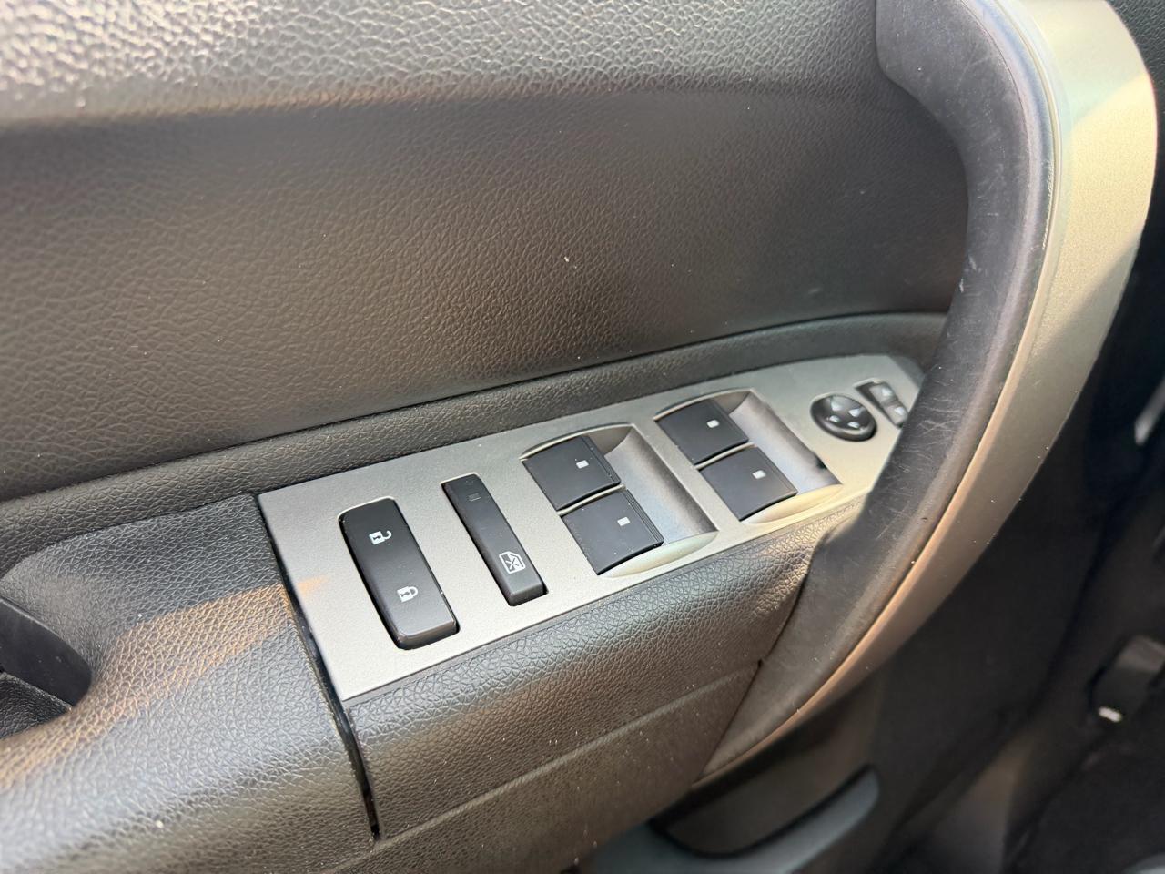 Chevrolet Silverado 1500 LT Ext. Cab Long Box 2WD 2011