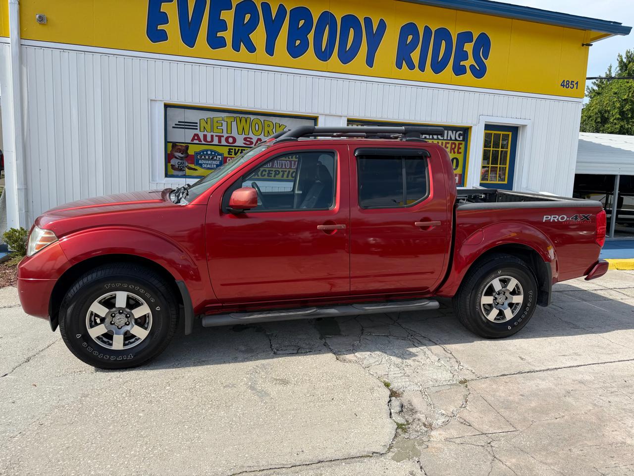 Nissan Frontier SL Crew Cab 4WD 2012