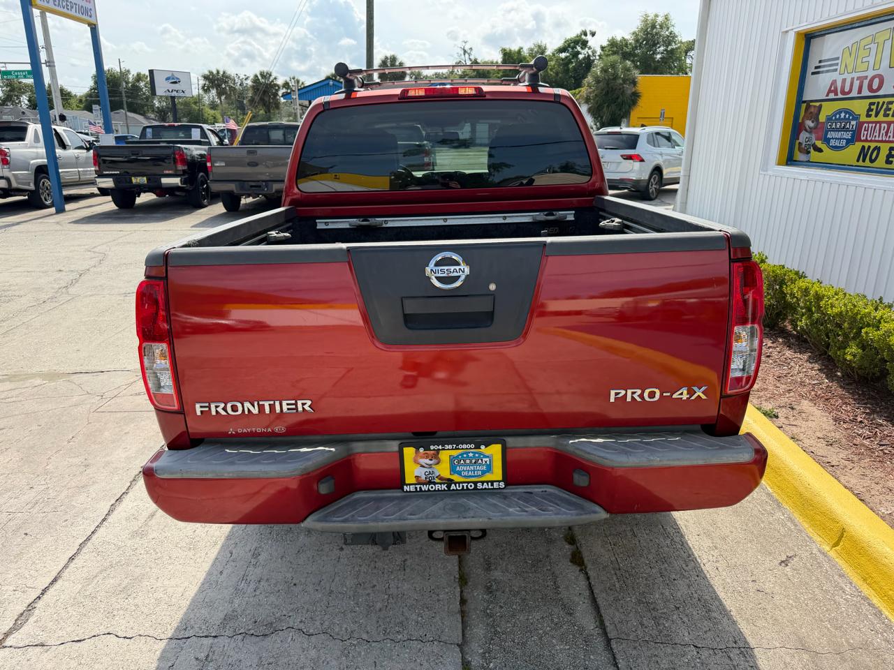 Nissan Frontier SL Crew Cab 4WD 2012