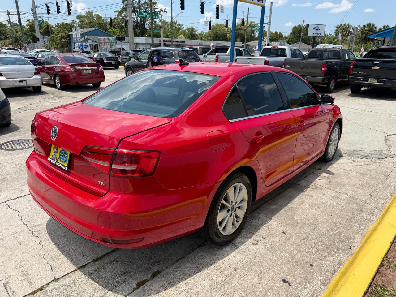 Volkswagen Jetta SE 6A 2015