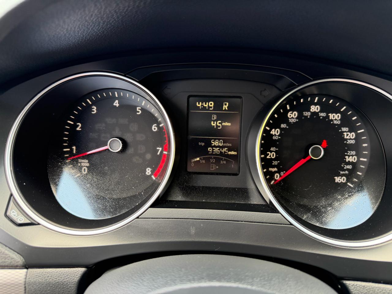Volkswagen Jetta SE 6A 2015