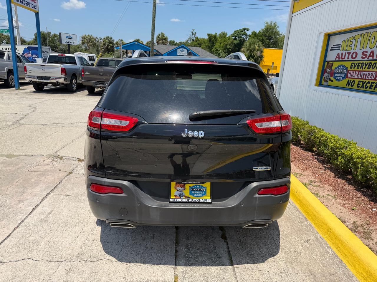 Jeep Cherokee Latitude FWD 2016