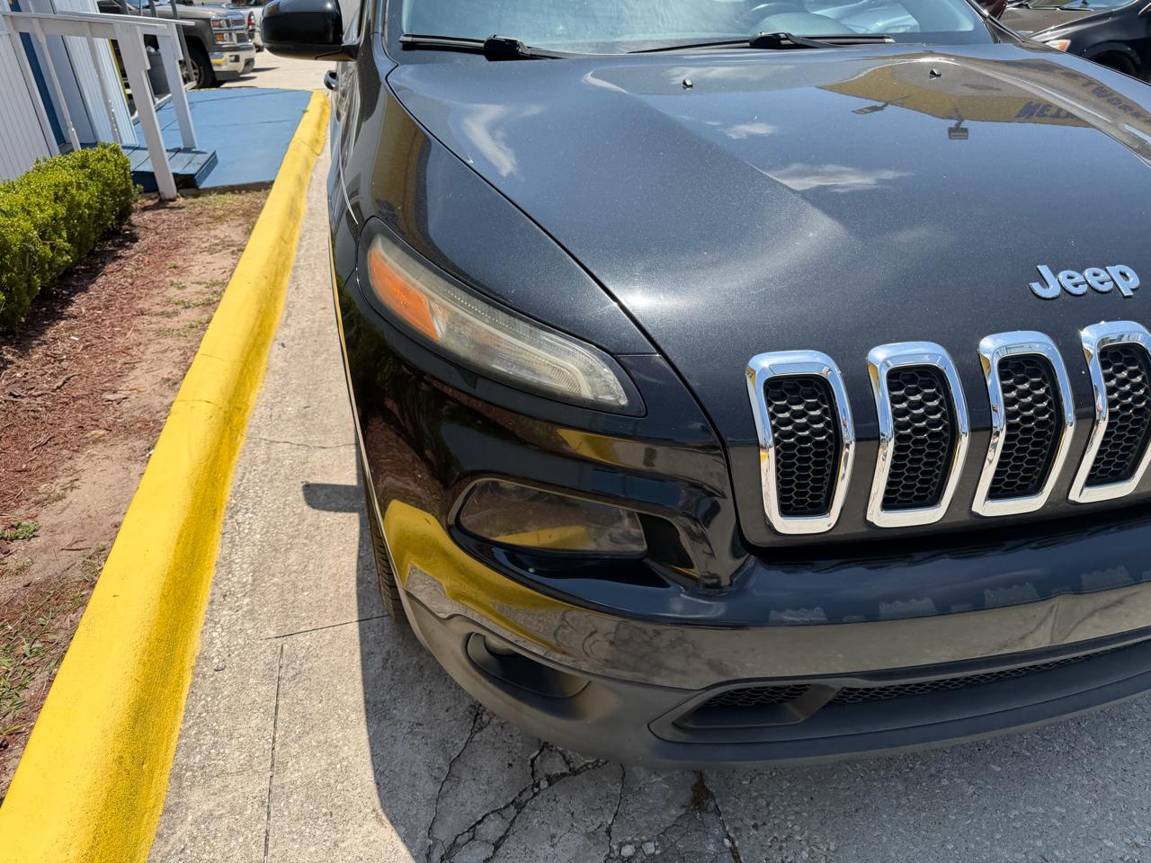 Jeep Cherokee Latitude FWD 2016