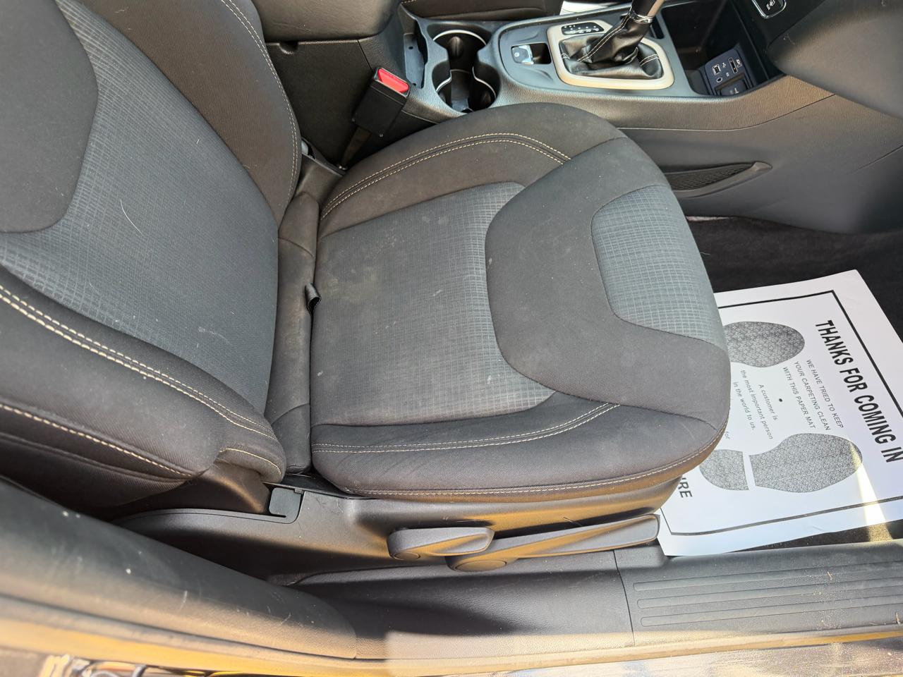Jeep Cherokee Latitude FWD 2016