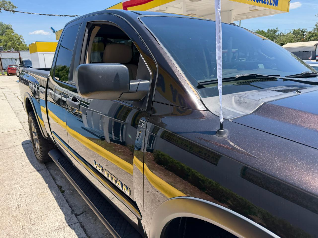 Nissan Titan S King Cab 4WD 2015