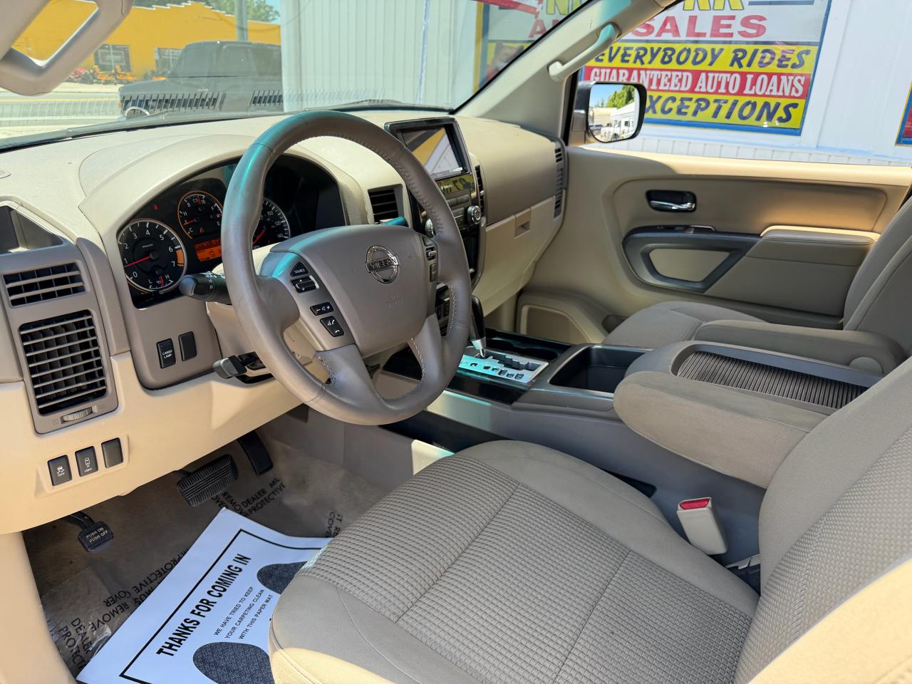 Nissan Titan S King Cab 4WD 2015