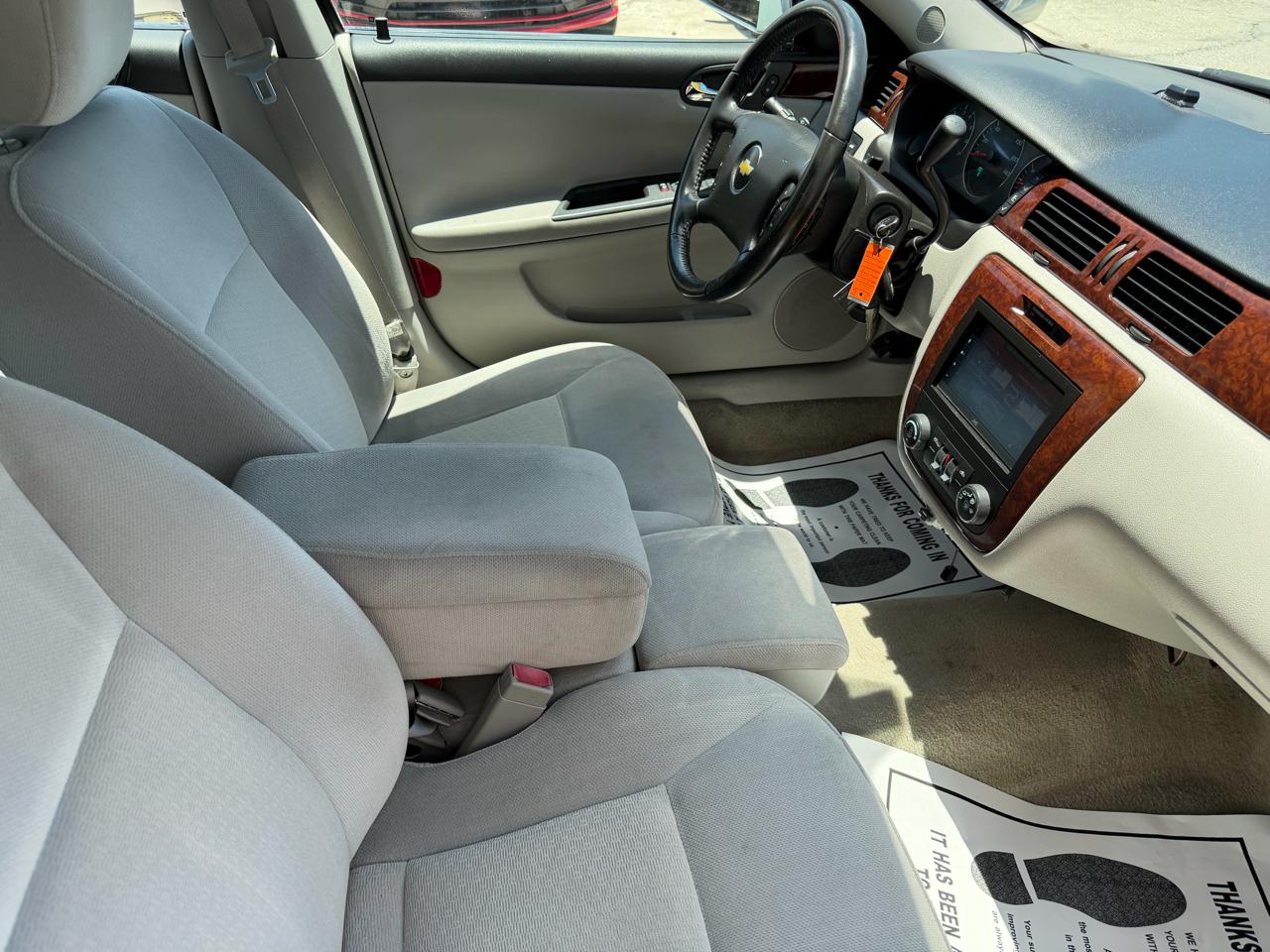 Chevrolet Impala LT 2010