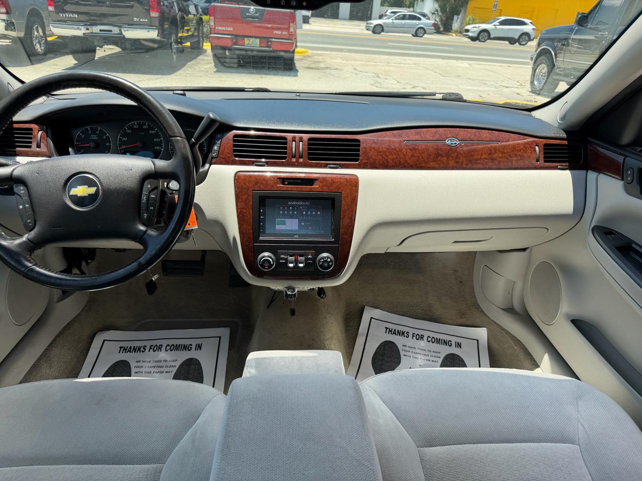 Chevrolet Impala LT 2010