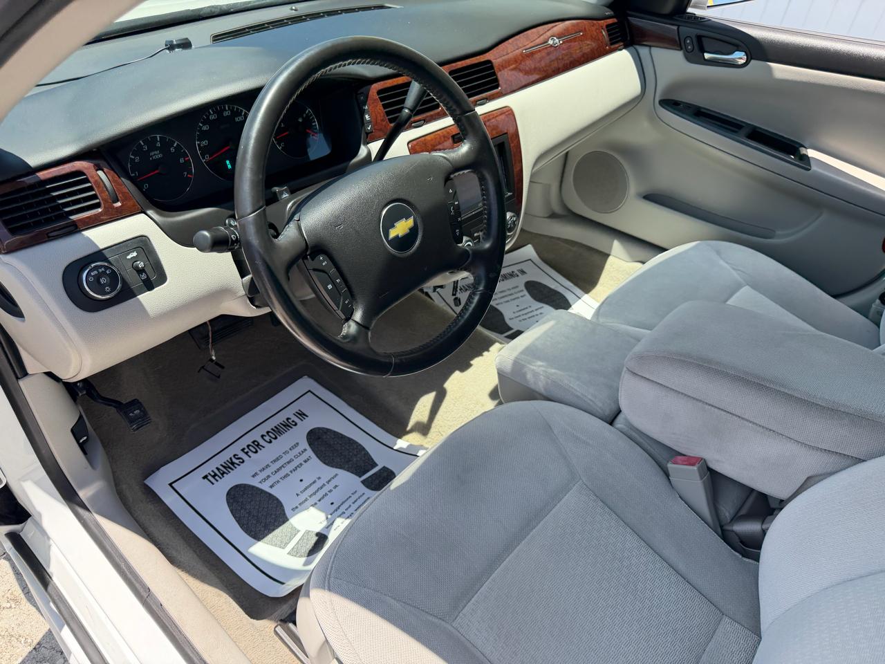 Chevrolet Impala LT 2010