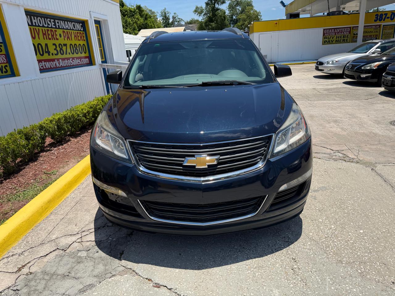 Chevrolet Traverse LS FWD w/PDC 2016