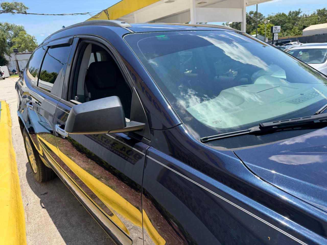 Chevrolet Traverse LS FWD w/PDC 2016