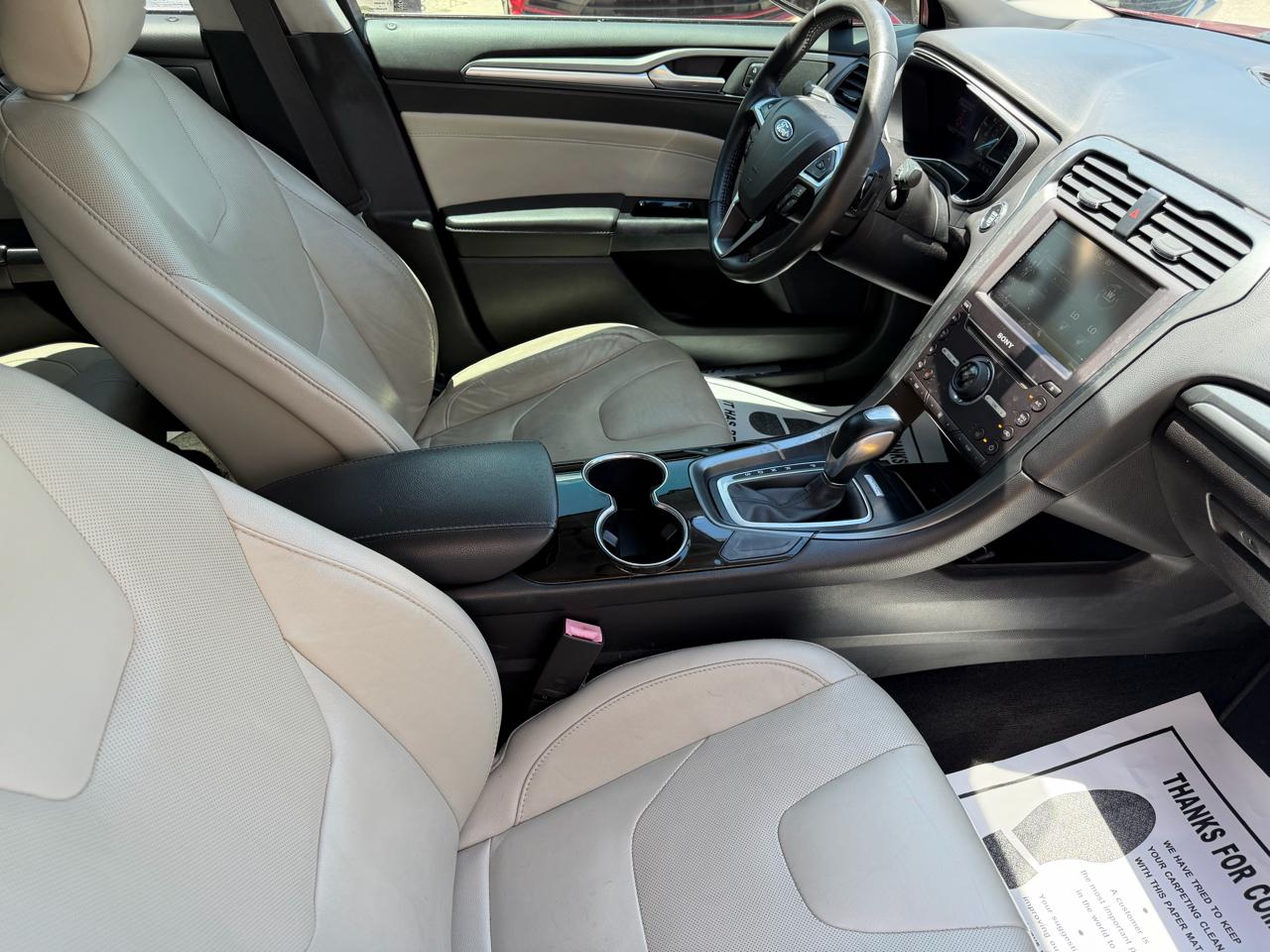 Ford Fusion Titanium 2016