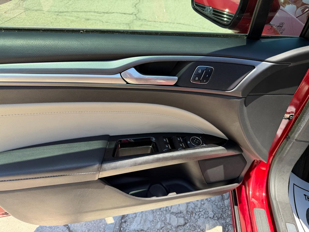 Ford Fusion Titanium 2016