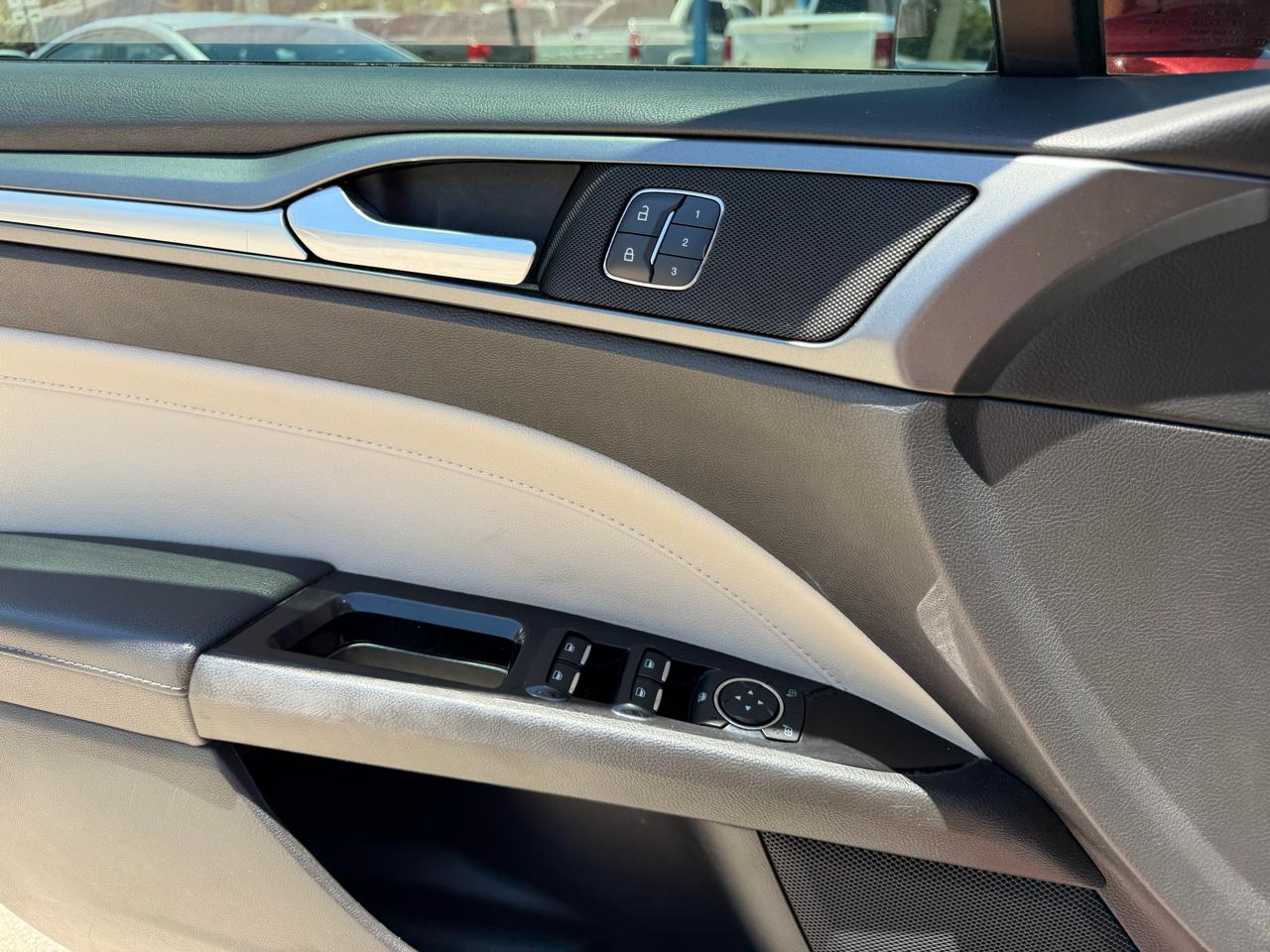 Ford Fusion Titanium 2016