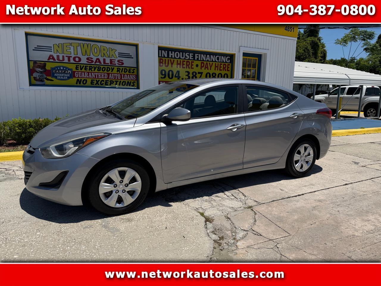 Hyundai Elantra SE 6AT 2016