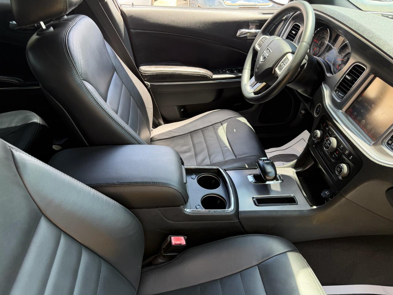 Dodge Charger SXT 2013