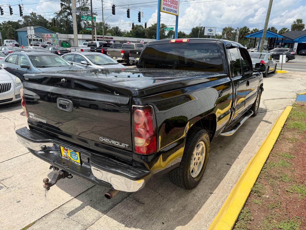 Chevrolet Silverado 1500 Work Truck Ext. Cab Short Bed 2WD 2004
