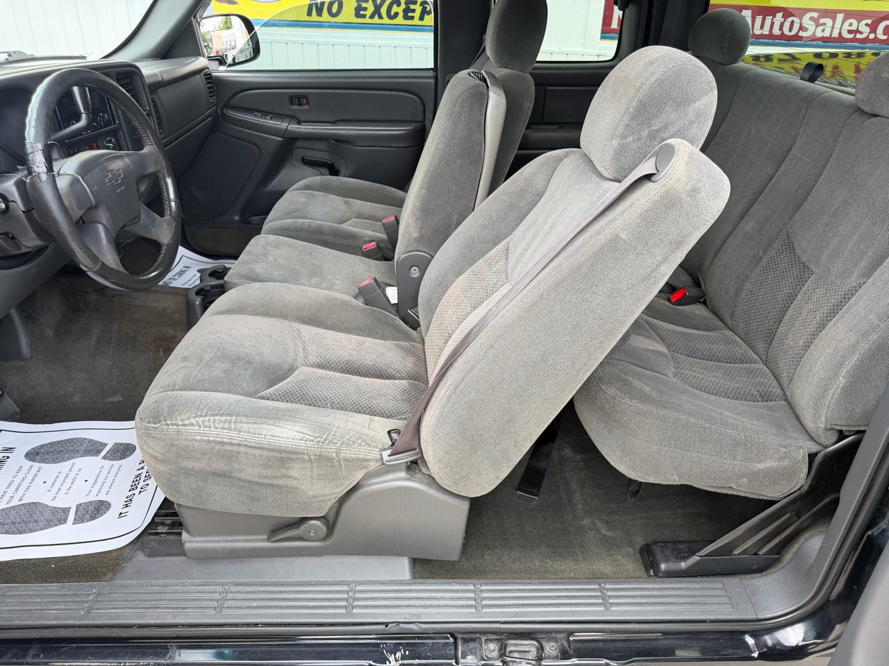 Chevrolet Silverado 1500 Work Truck Ext. Cab Short Bed 2WD 2004