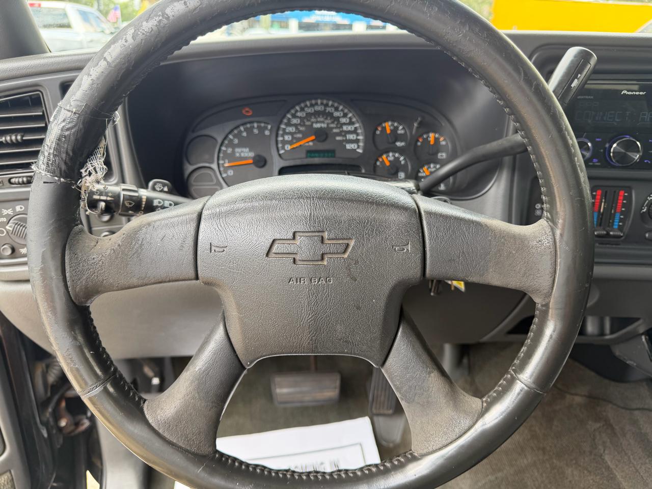 Chevrolet Silverado 1500 Work Truck Ext. Cab Short Bed 2WD 2004