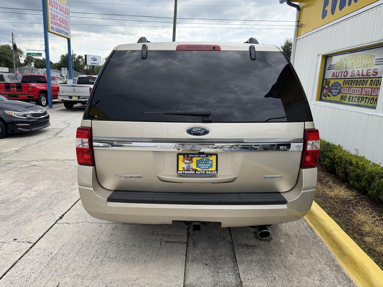 Ford Expedition EL XLT 2017