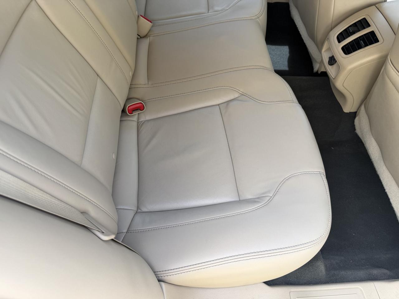 Ford Taurus SEL FWD 2014