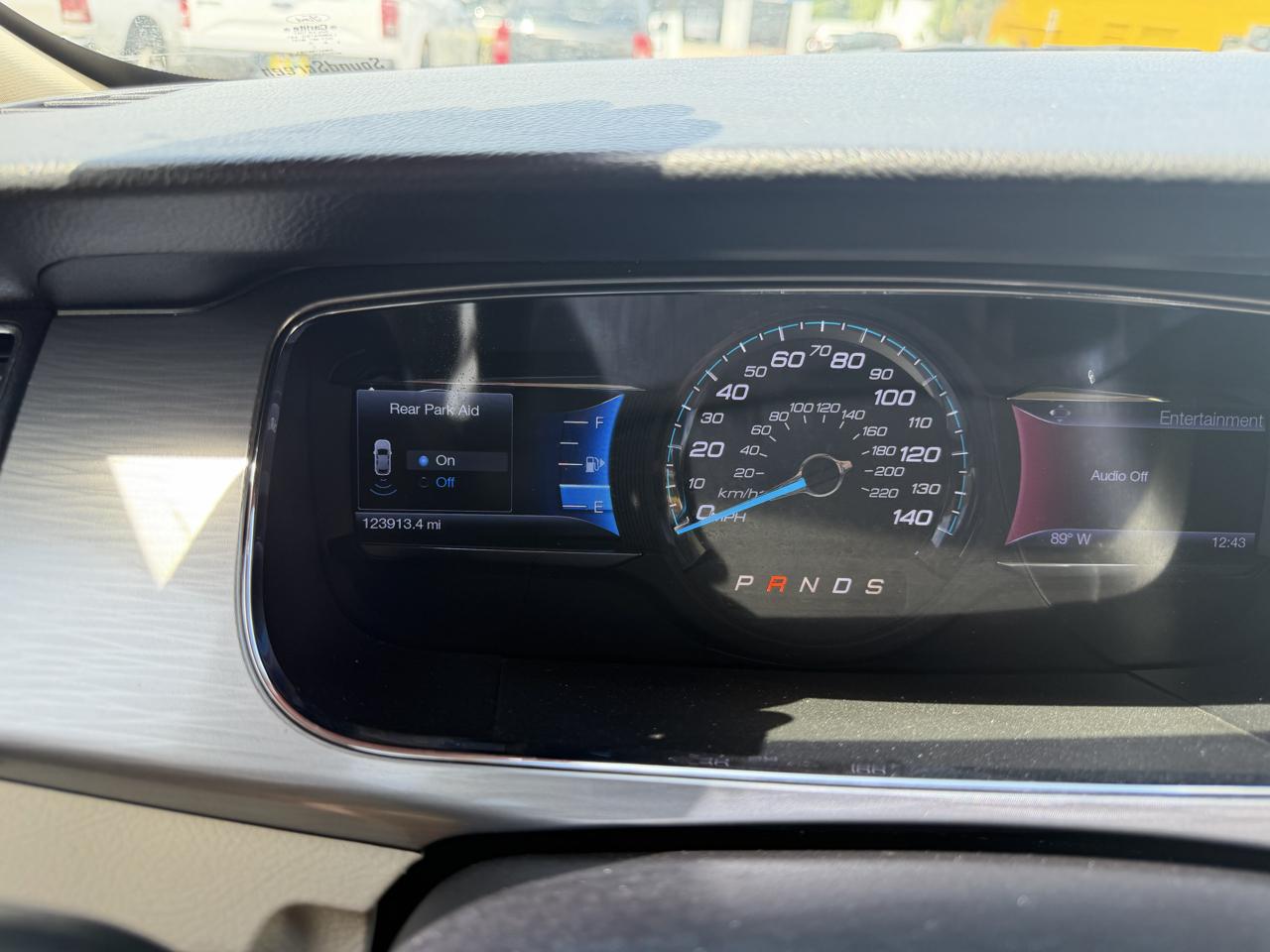 Ford Taurus SEL FWD 2014