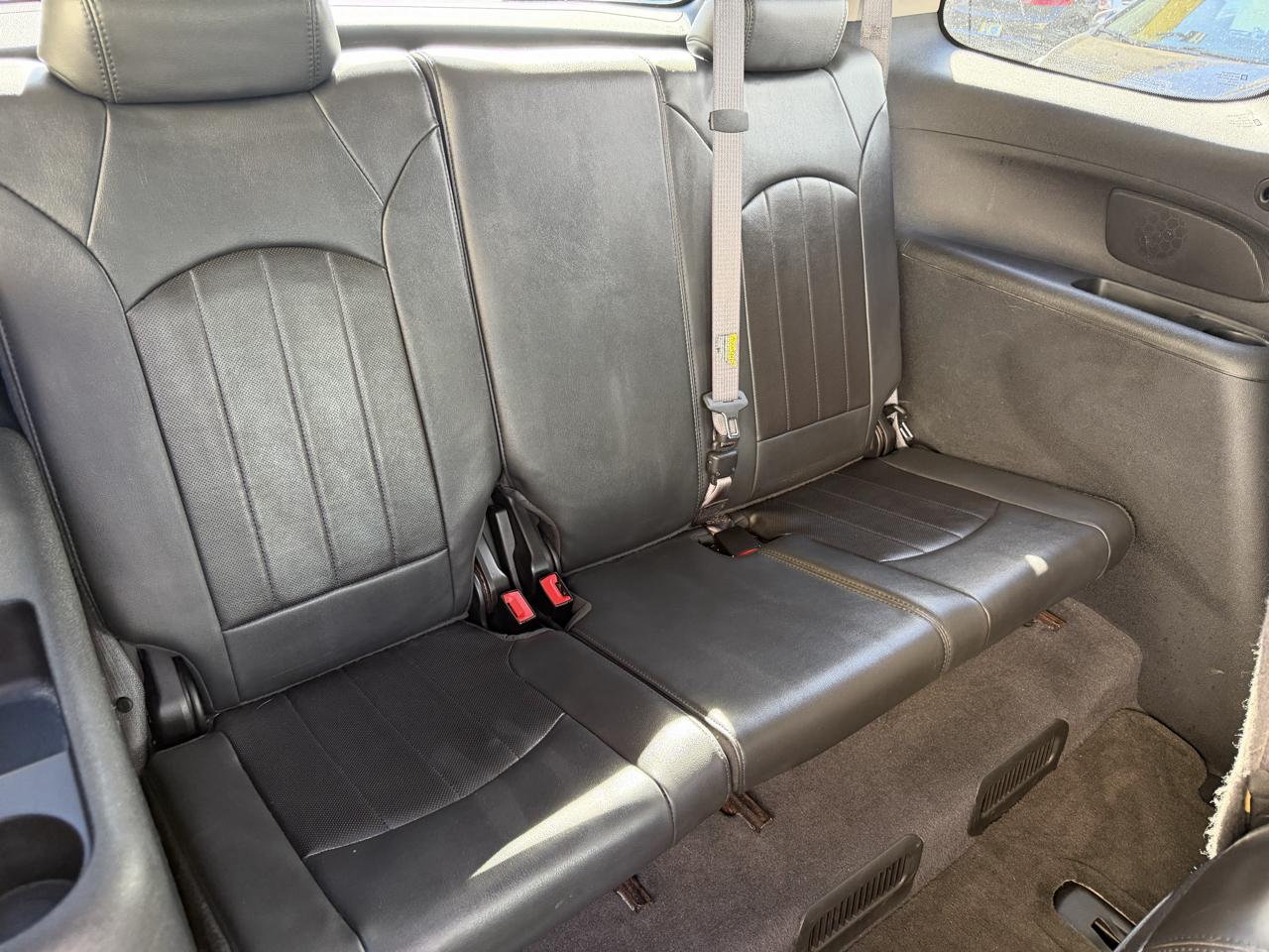 GMC Acadia photo 15