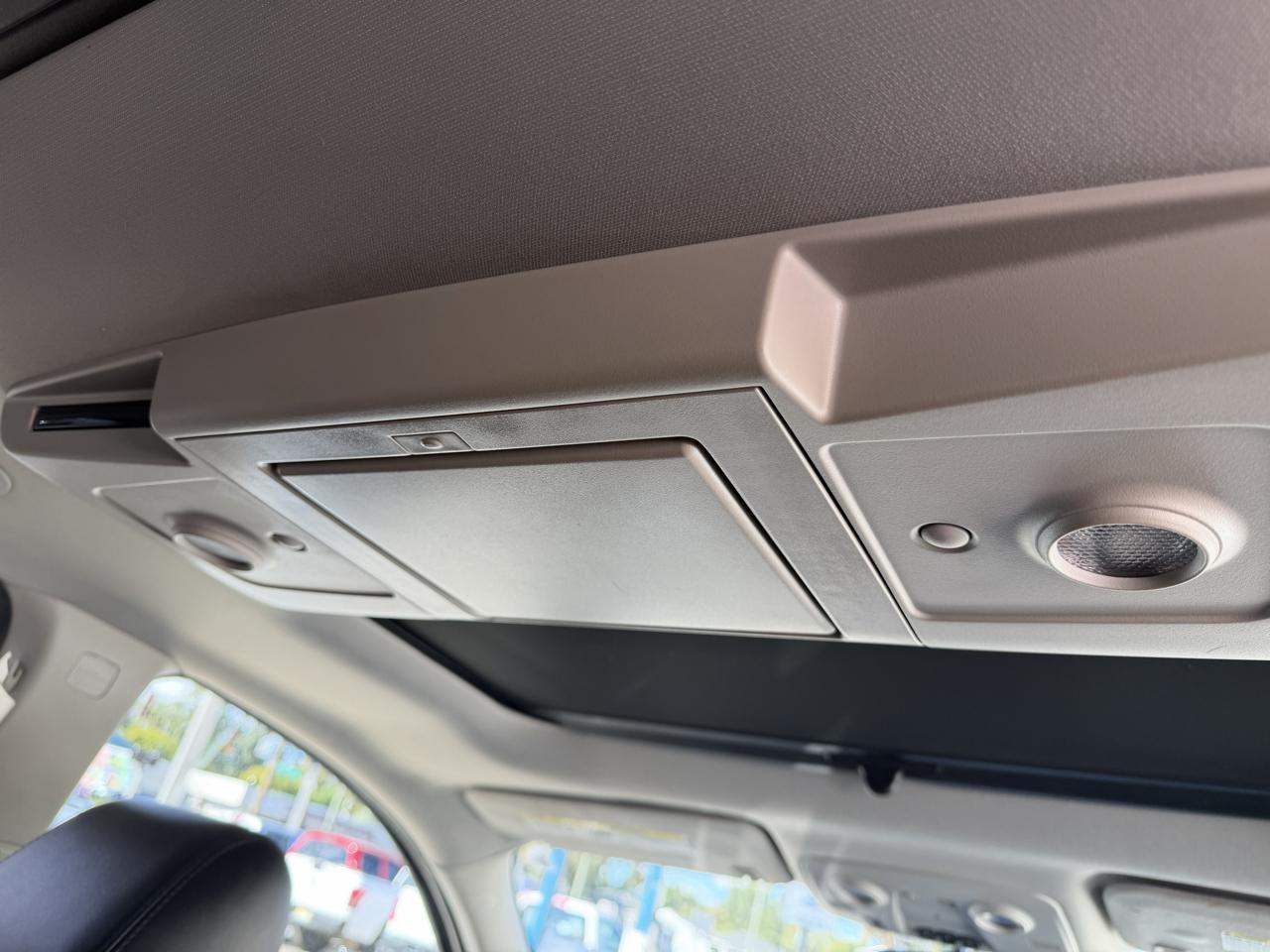 GMC Acadia photo 18