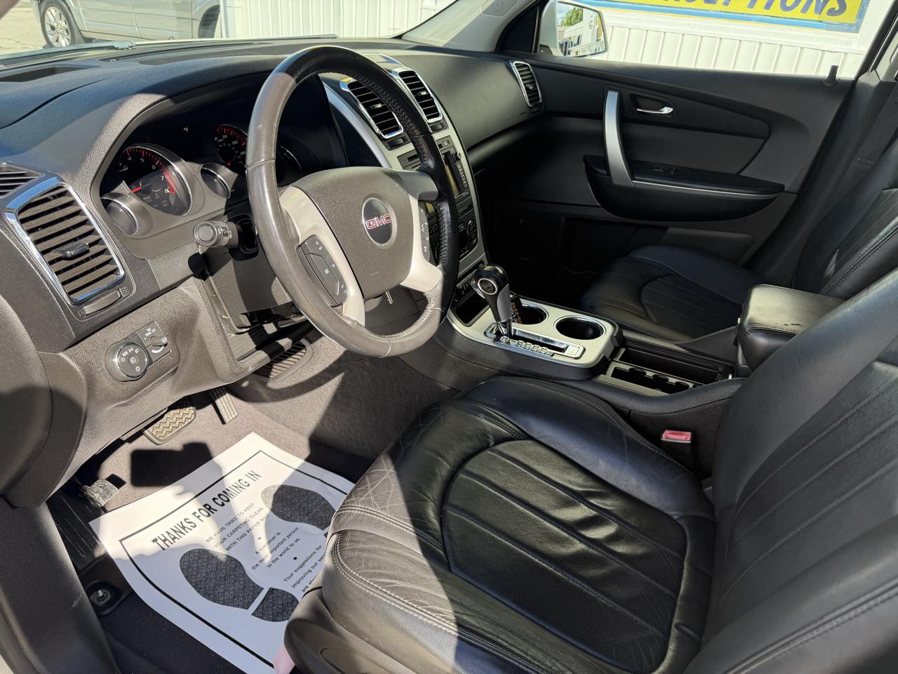 GMC Acadia photo 21