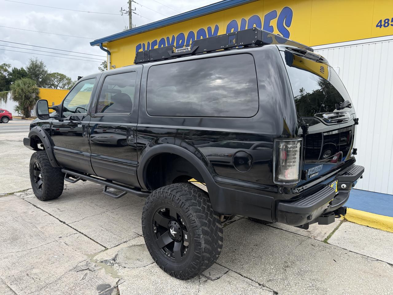 Ford Excursion Limited 4WD 2000