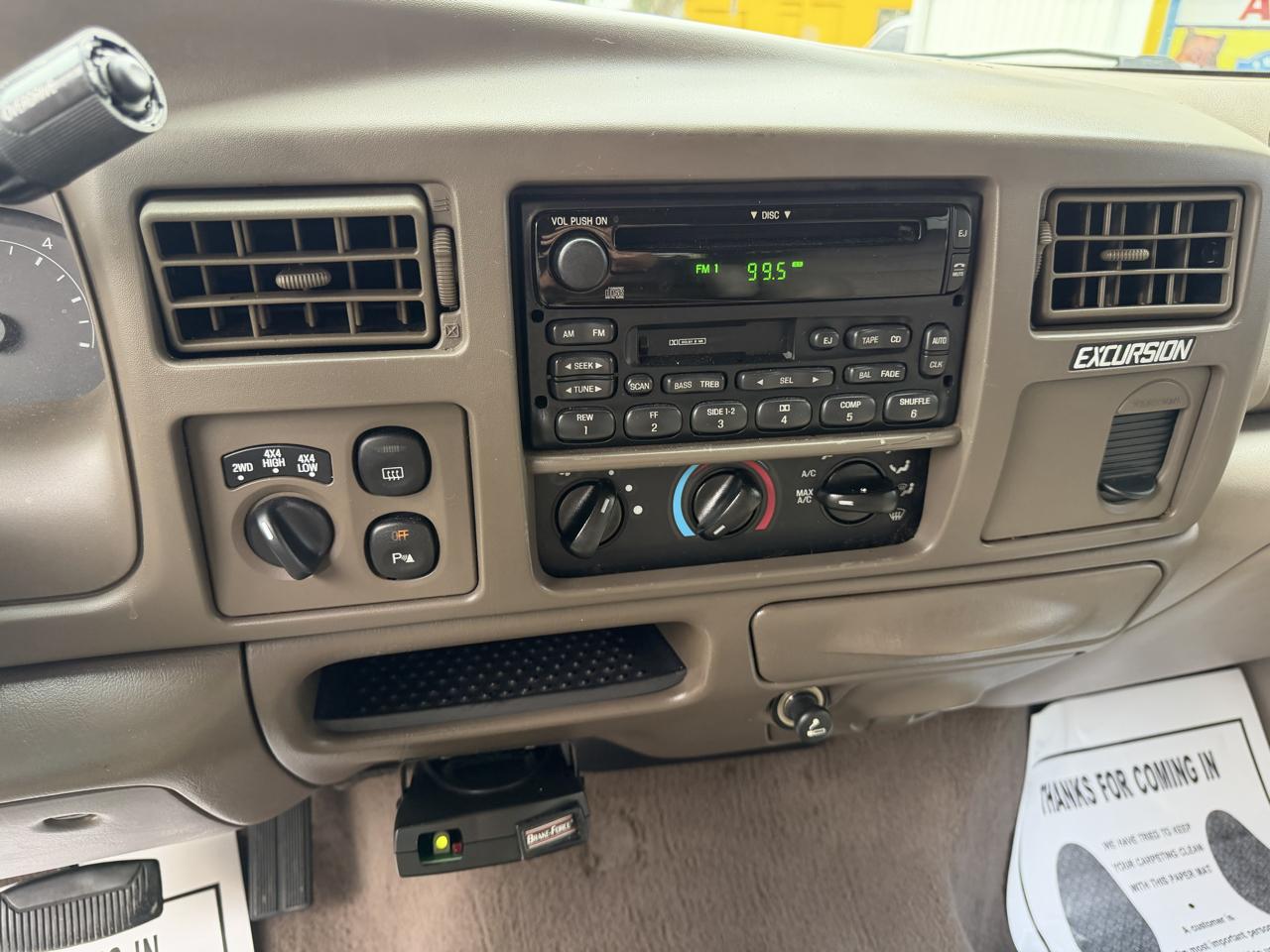 Ford Excursion Limited 4WD 2000