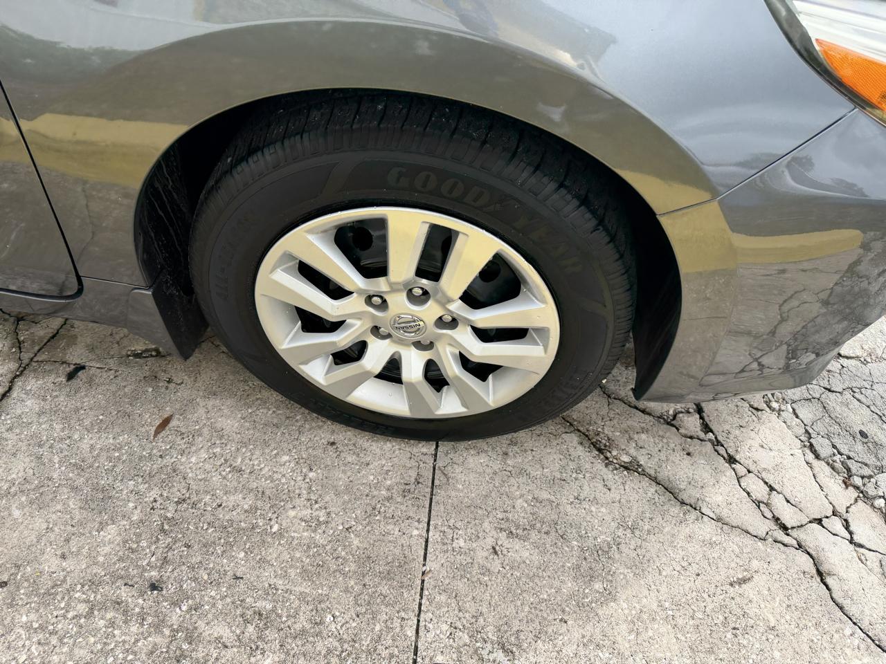 Nissan Altima 2.5 SV 2018