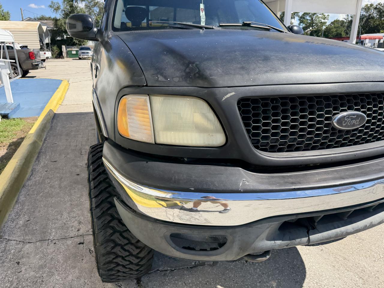 Ford F-150 Lariat SuperCab Long Bed 4WD 2002