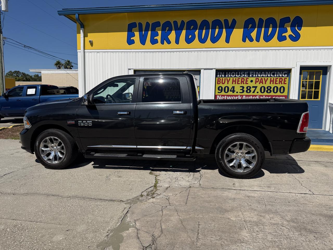 RAM 1500 Longhorn Crew Cab SWB 2WD 2017