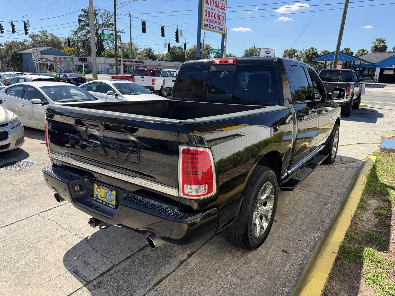 RAM 1500 Longhorn Crew Cab SWB 2WD 2017