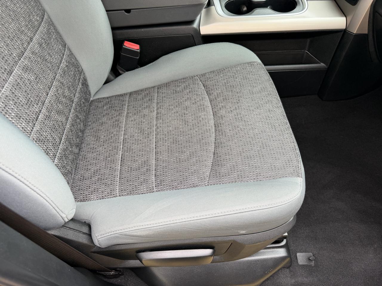 RAM 1500 SLT Crew Cab SWB 2WD 2018