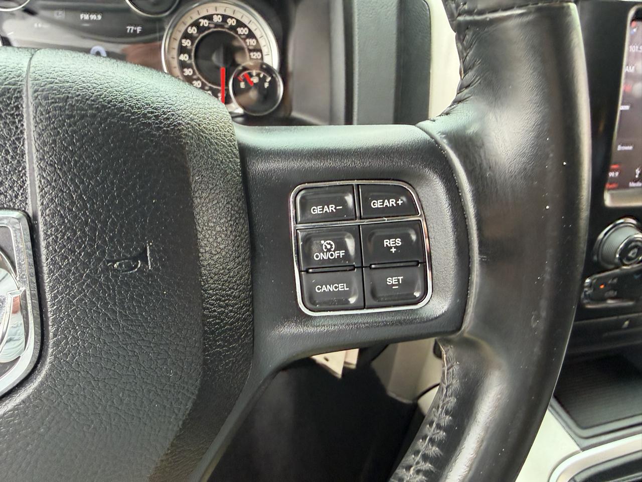 RAM 1500 SLT Crew Cab SWB 2WD 2018