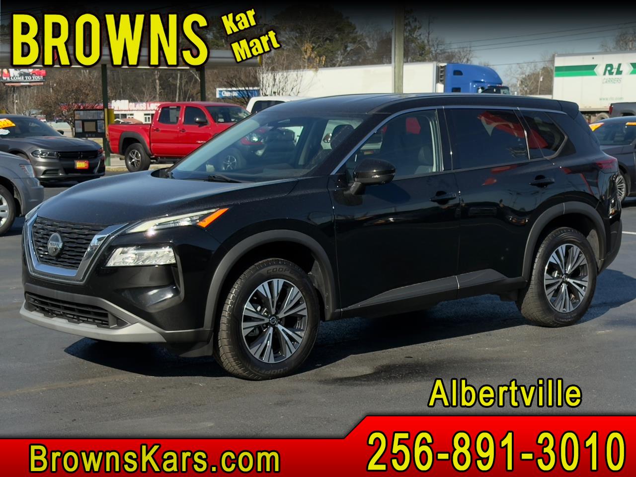 2021 Nissan Rogue SV's photo