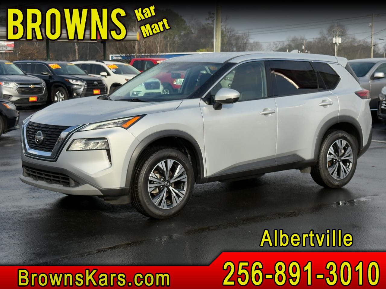 2021 Nissan Rogue SV's photo