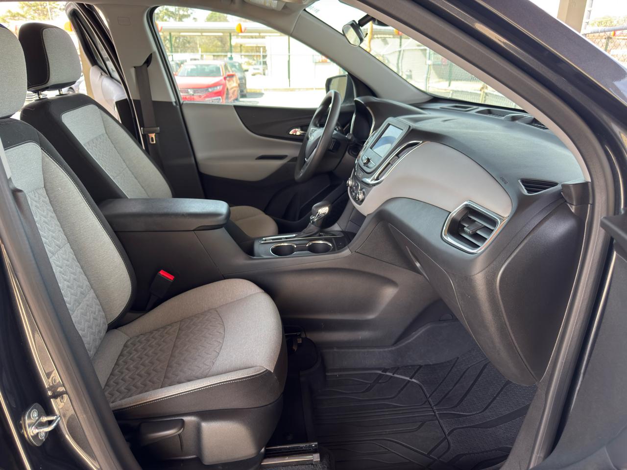 Chevrolet Equinox FWD 4dr LT w/2FL 2023