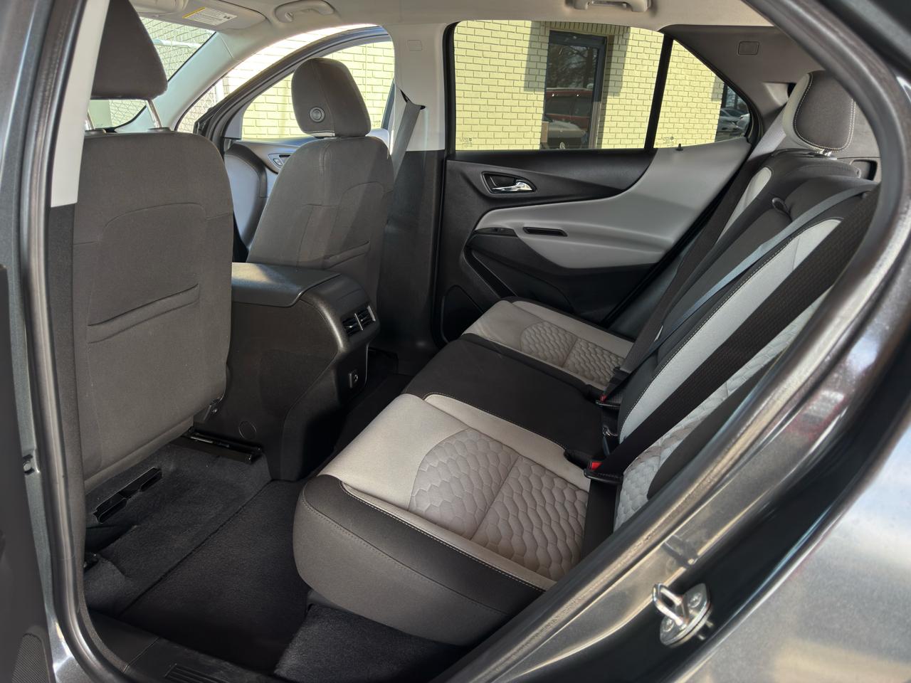 Chevrolet Equinox FWD 4dr LT w/2FL 2021