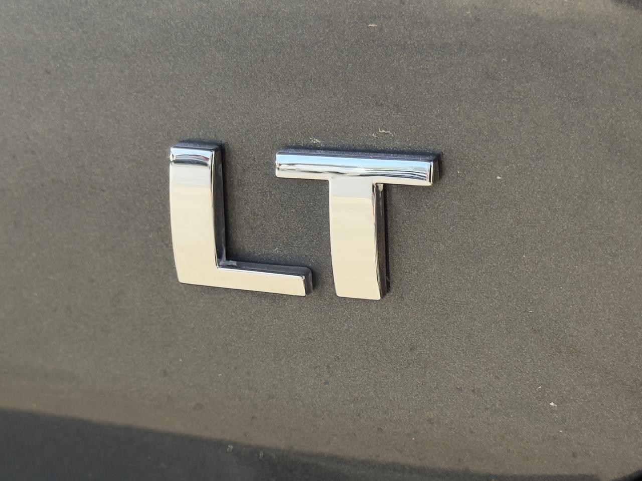 Chevrolet Equinox FWD 4dr LT w/2FL 2021