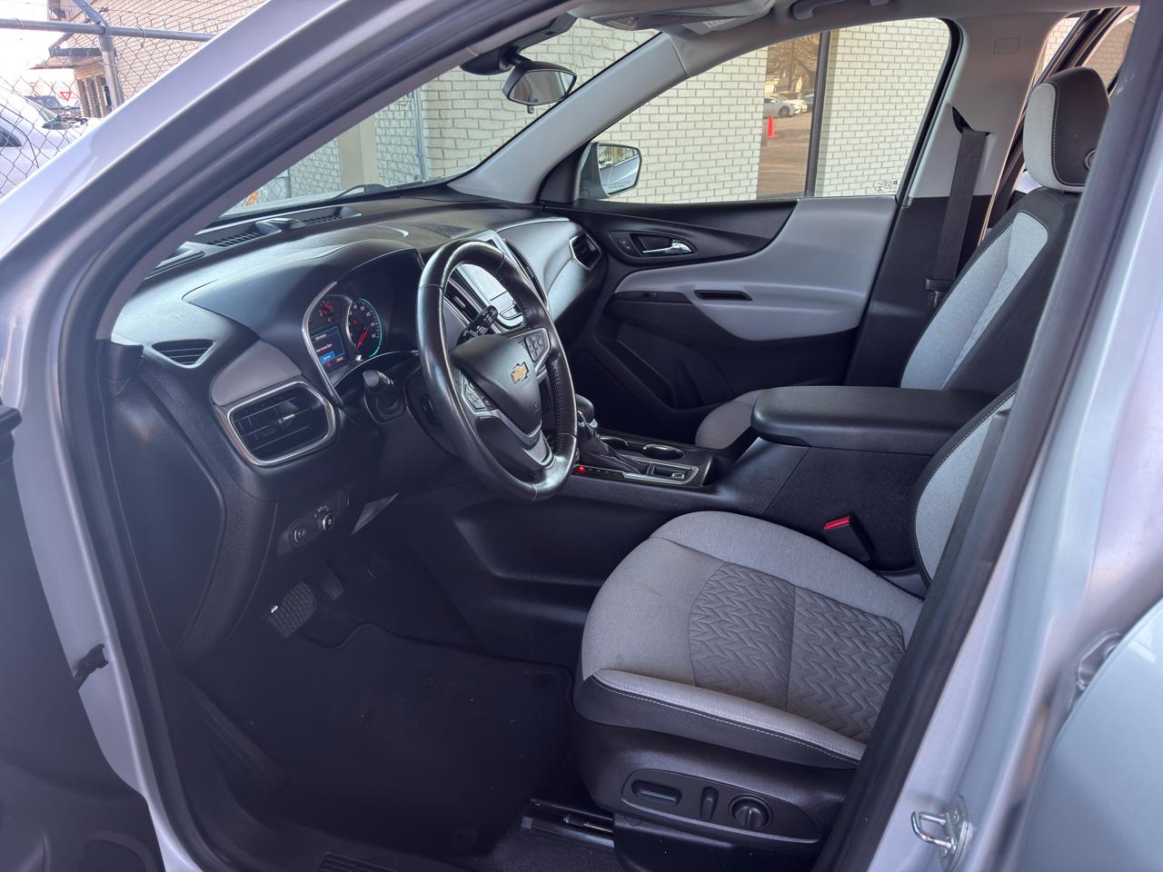 Chevrolet Equinox AWD 4dr LT w/1LT 2022