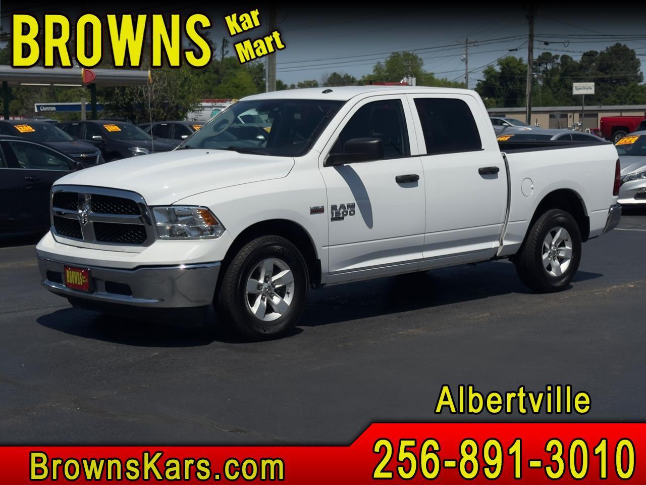 2022 RAM 1500 Classic Tradesman 4x2 Crew Cab 5'7" Box