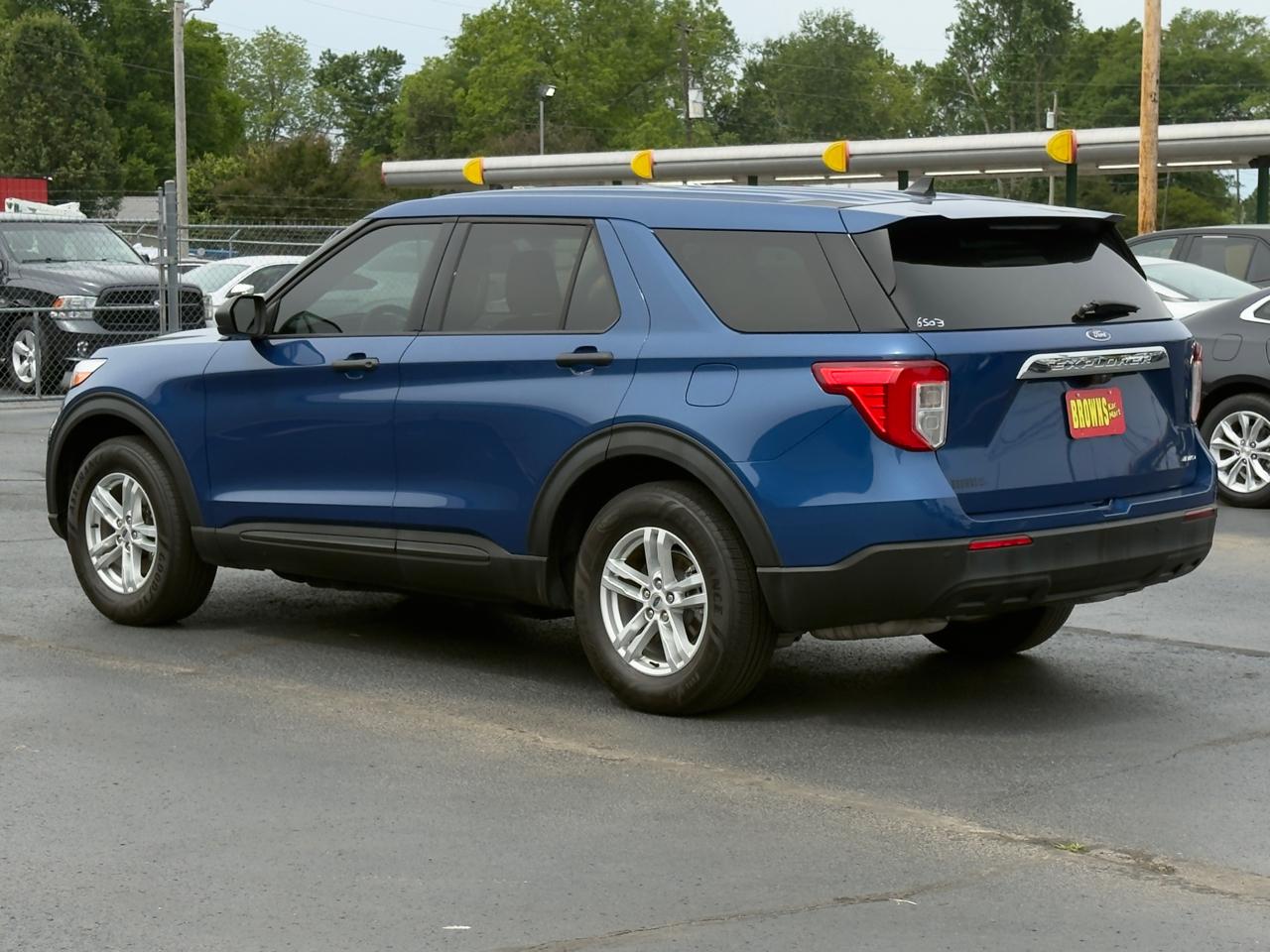 Ford Explorer Base 4WD 2022