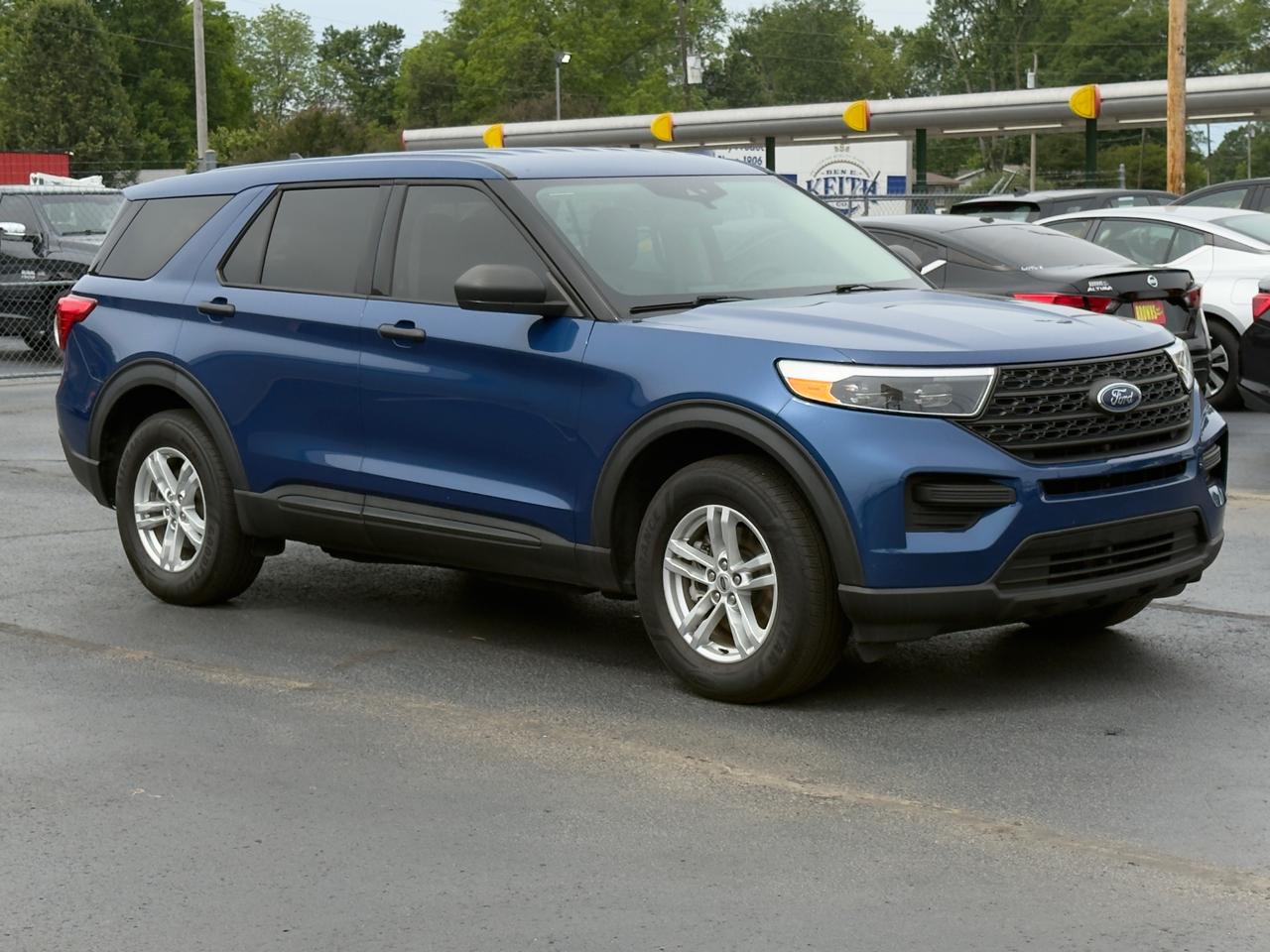 Ford Explorer Base 4WD 2022